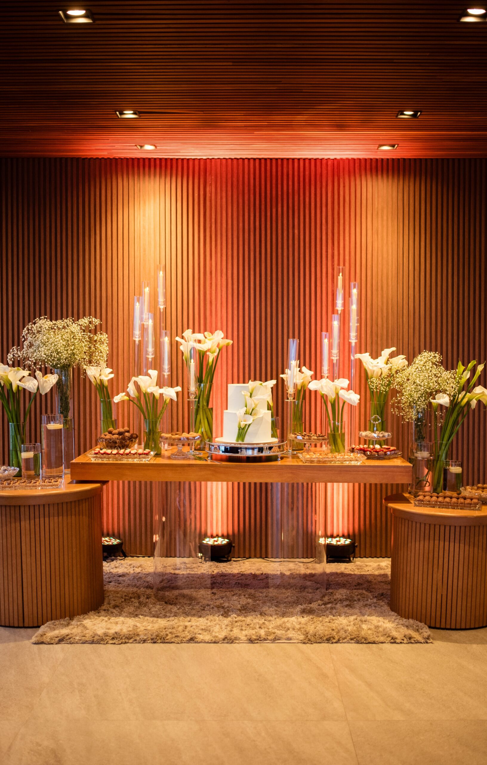 decoração de casamento branco e verde